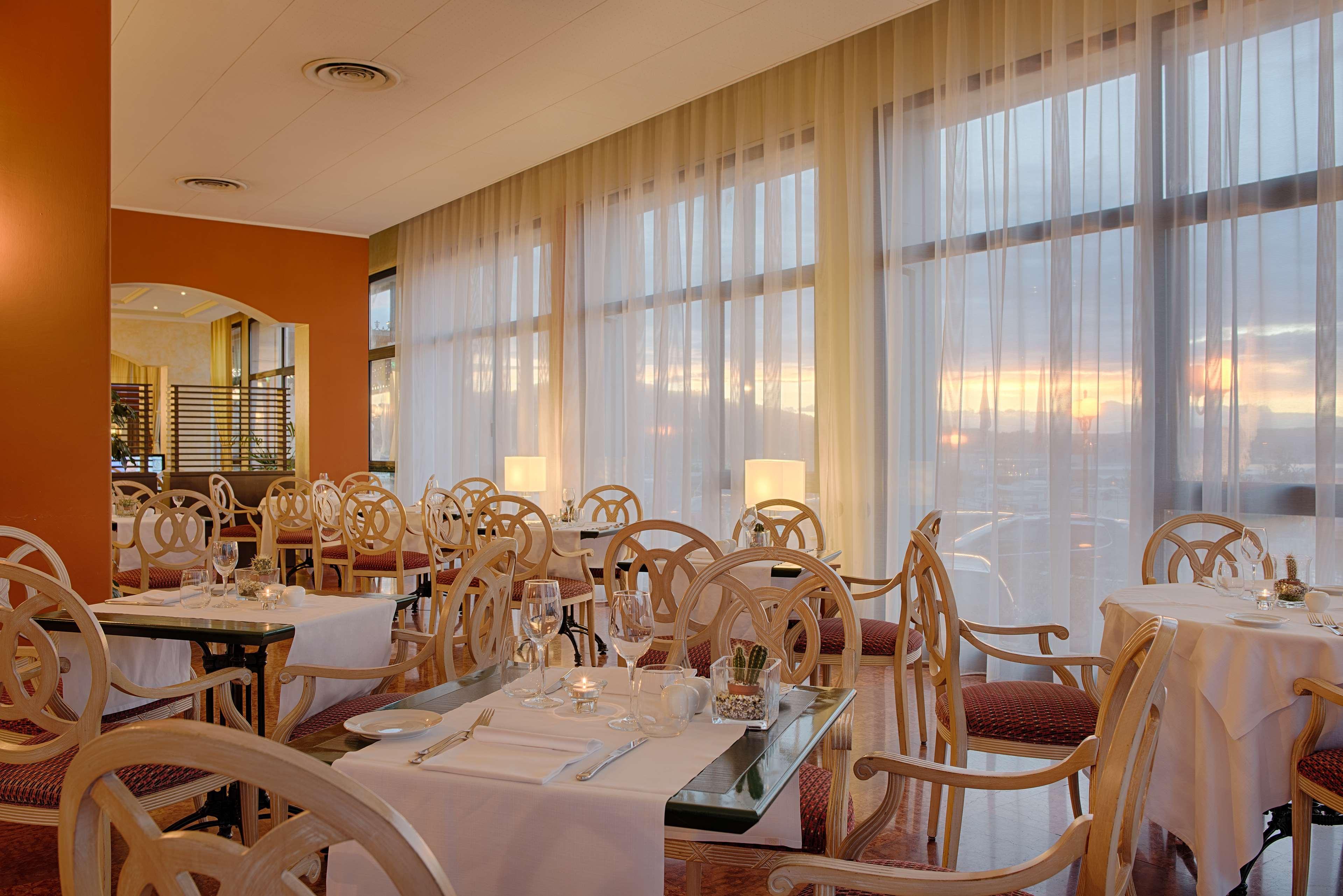 Nh Hotel 4*